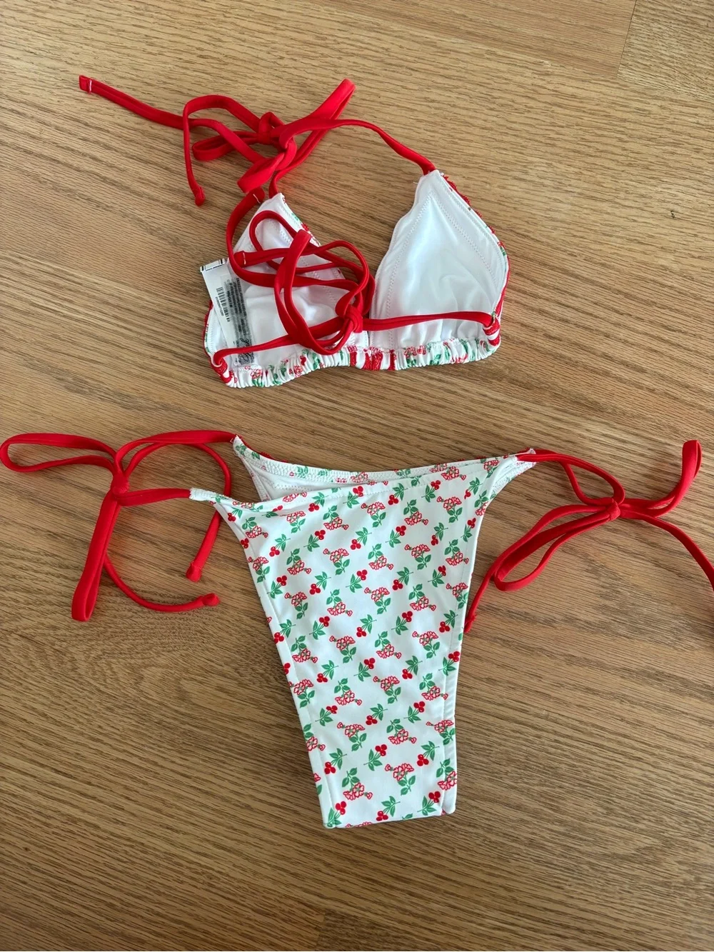 Frankie’s bikinis set